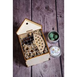 Elegantní hmyzí hotel - ZDRAVÉ SESTAVY - W. Legutko Elegantní hmyzí hotel - ZDRAVÉ SESTAVY - W. Legutko