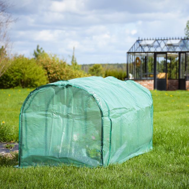 Skleníkový tunel s PVC krytem